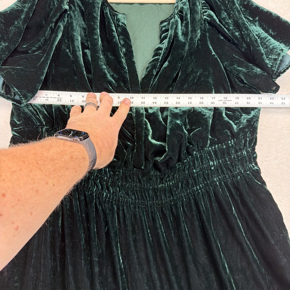 Anthropologie Women's 2X Green Velvet Mini Dress Smocked Waist Holiday Party - Picture 4 of 9